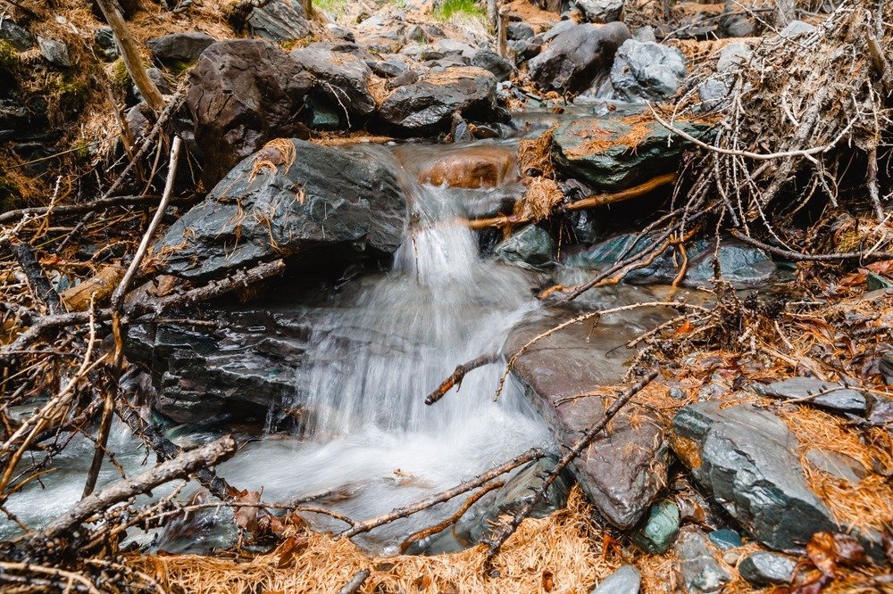 Малыш водопадик