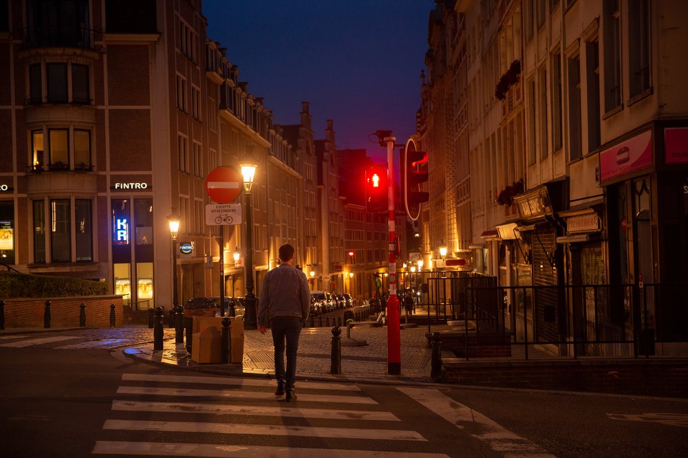 Нарушитель