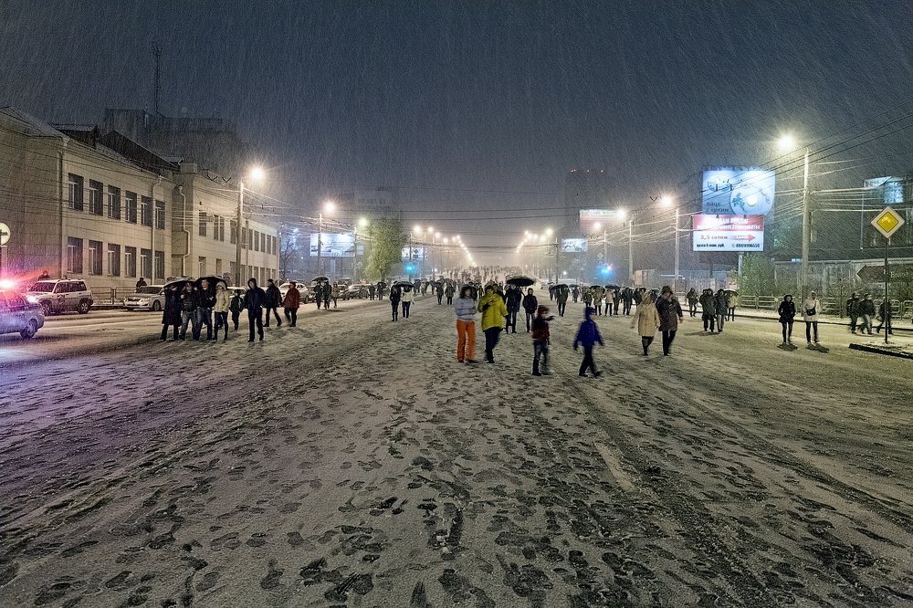 На праздничный салют 9 мая