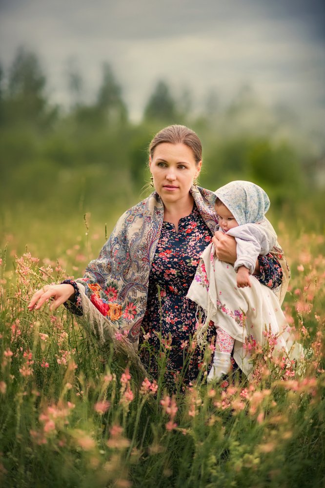 Материнство