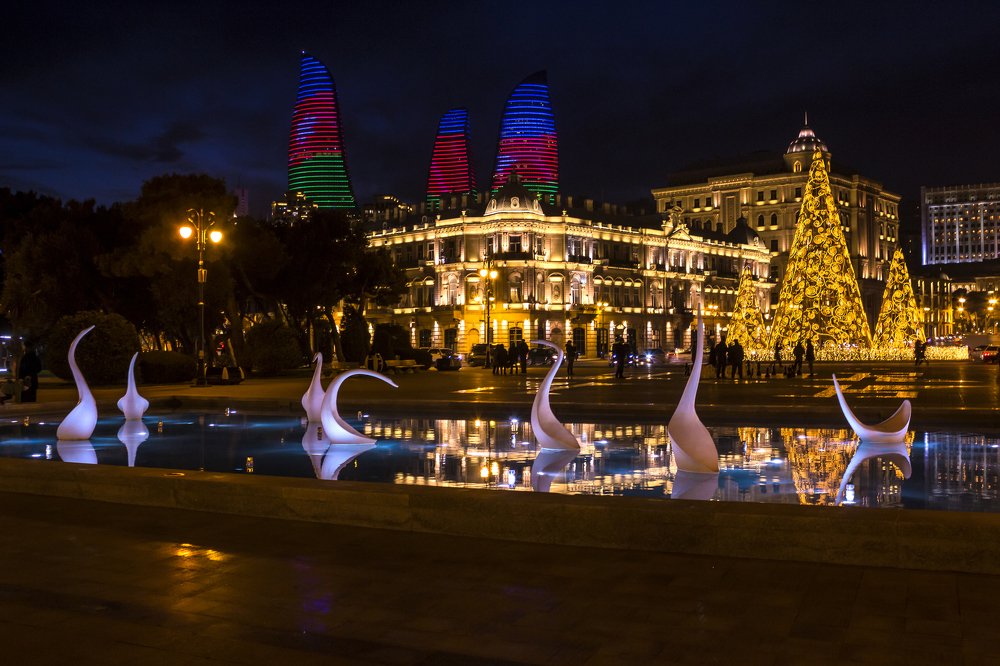 Вечерний Баку