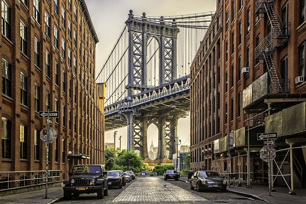 Manhattan Bridge in Sunrise