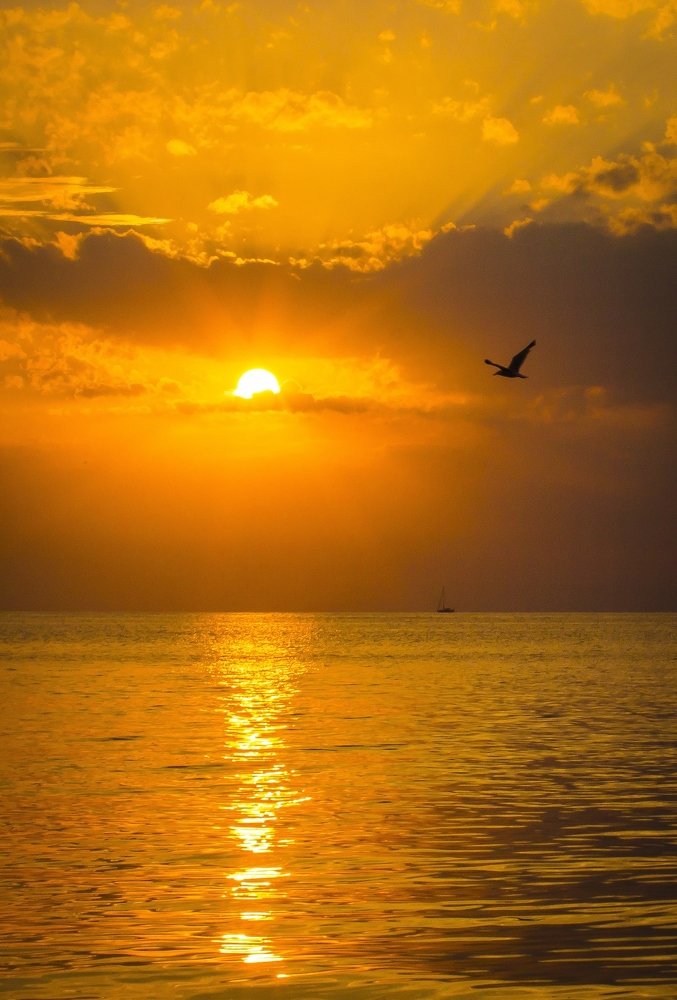 Закат на море