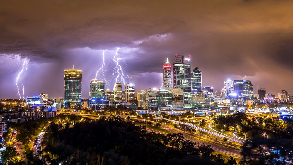 Thunderstorm in downtown Perth