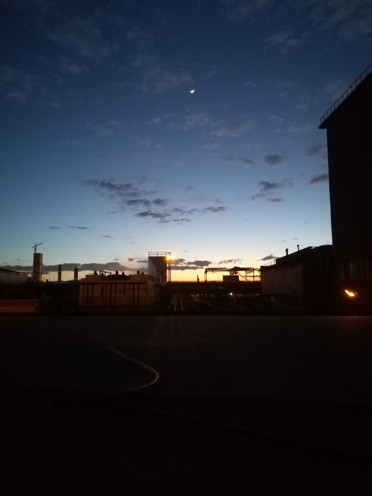 Фотография автора Adel Rashidi