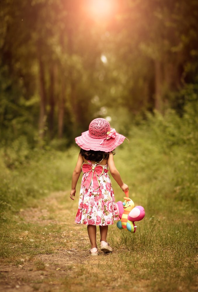 baby alone in the jungle