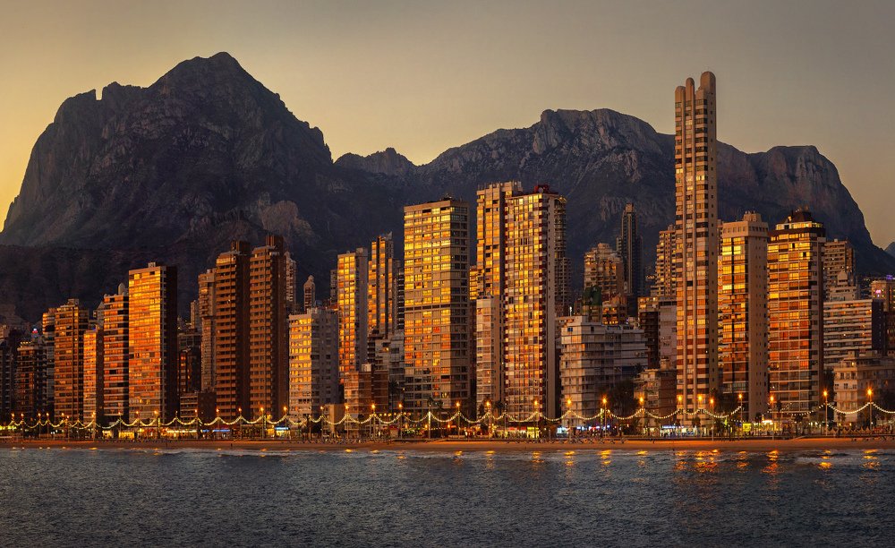 Ночной Бенедорм