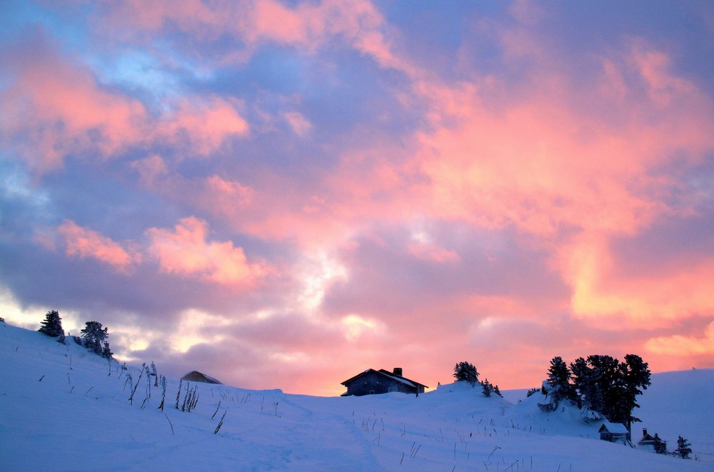 Рассвет в горах