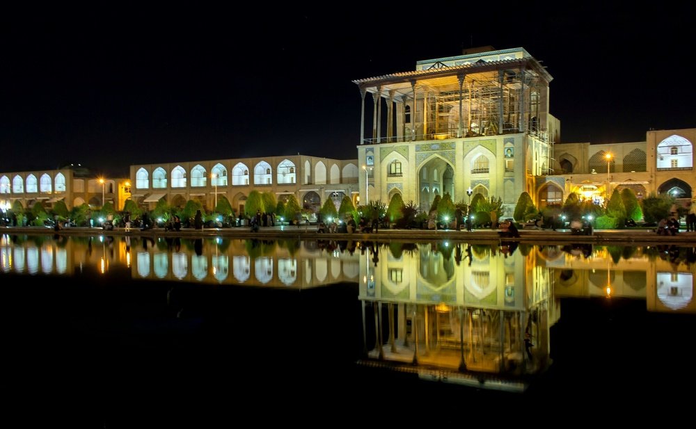 Ali Qapou Palace.