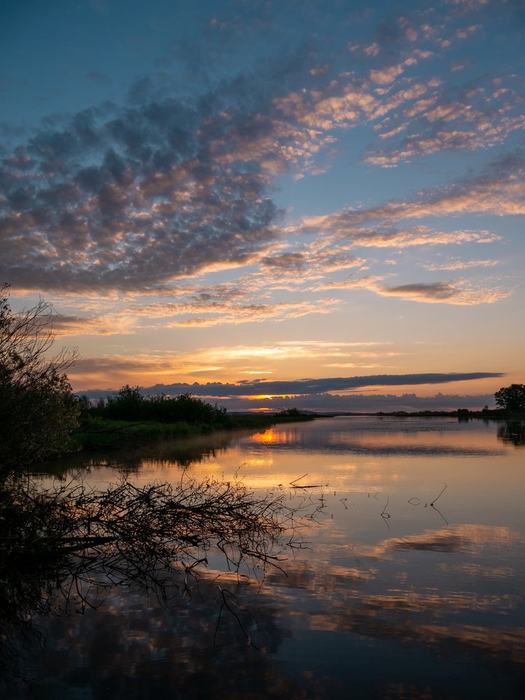 Рассвет на воде