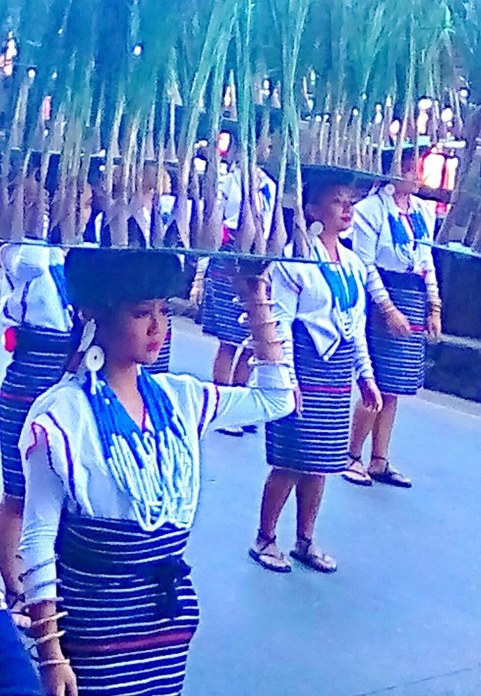 Igorota ULLALIM Streetdancers