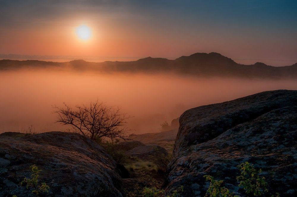 Туманный восход