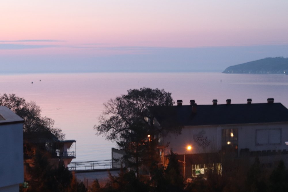 Рассвет в Феодосийском заливе