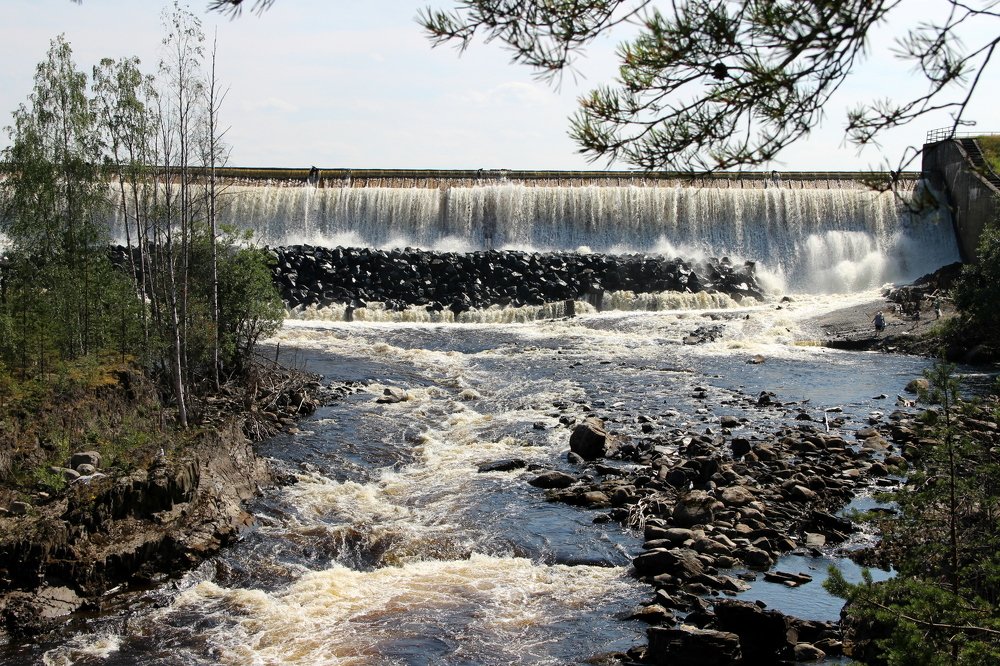 Шаваньская плотина