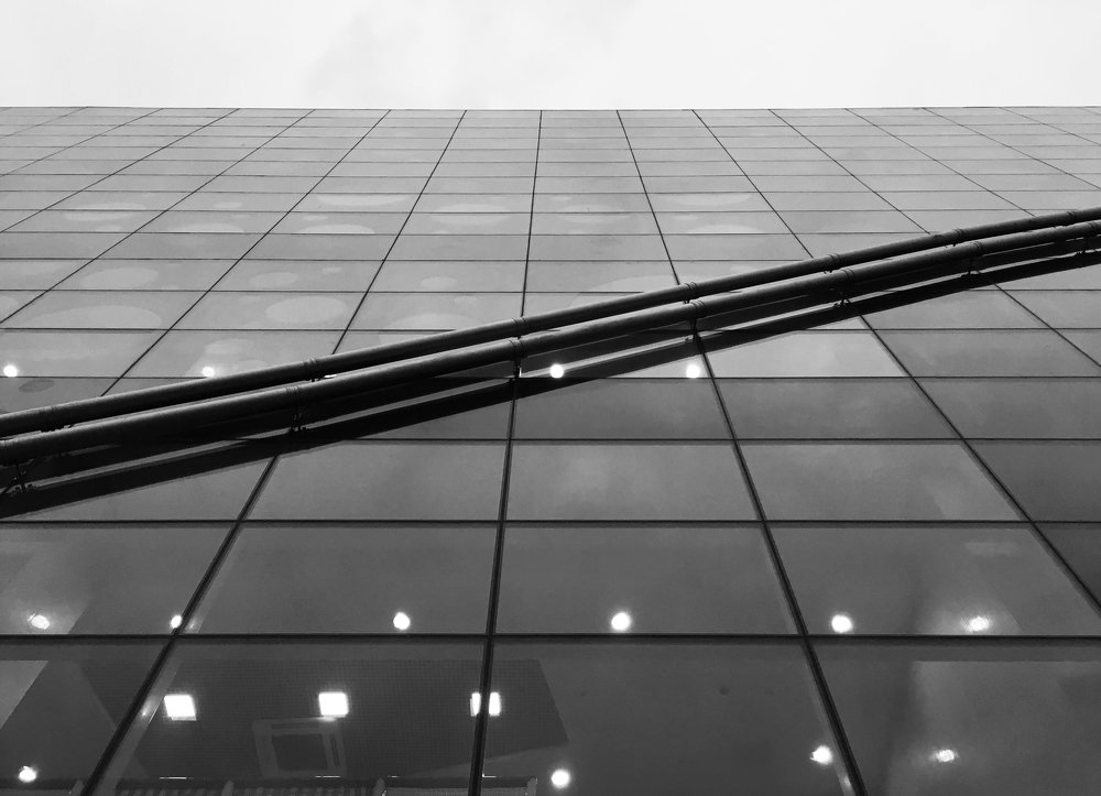 Glassy wall
