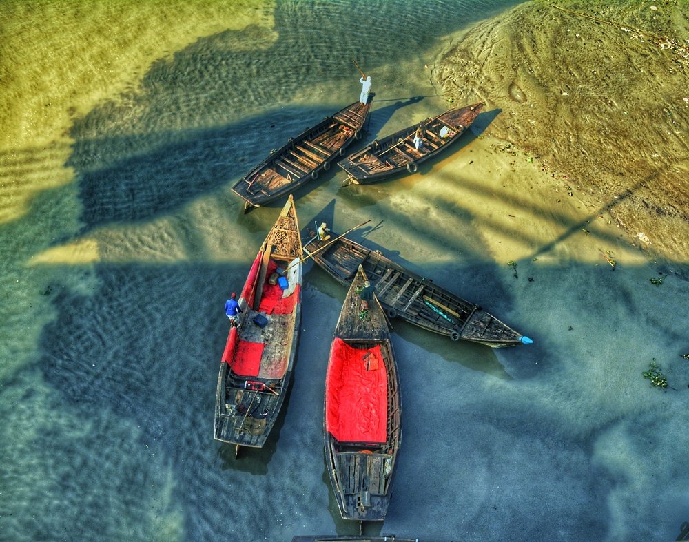 A Beautiful River & Boat.