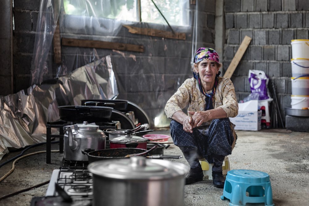 make the dinner ready