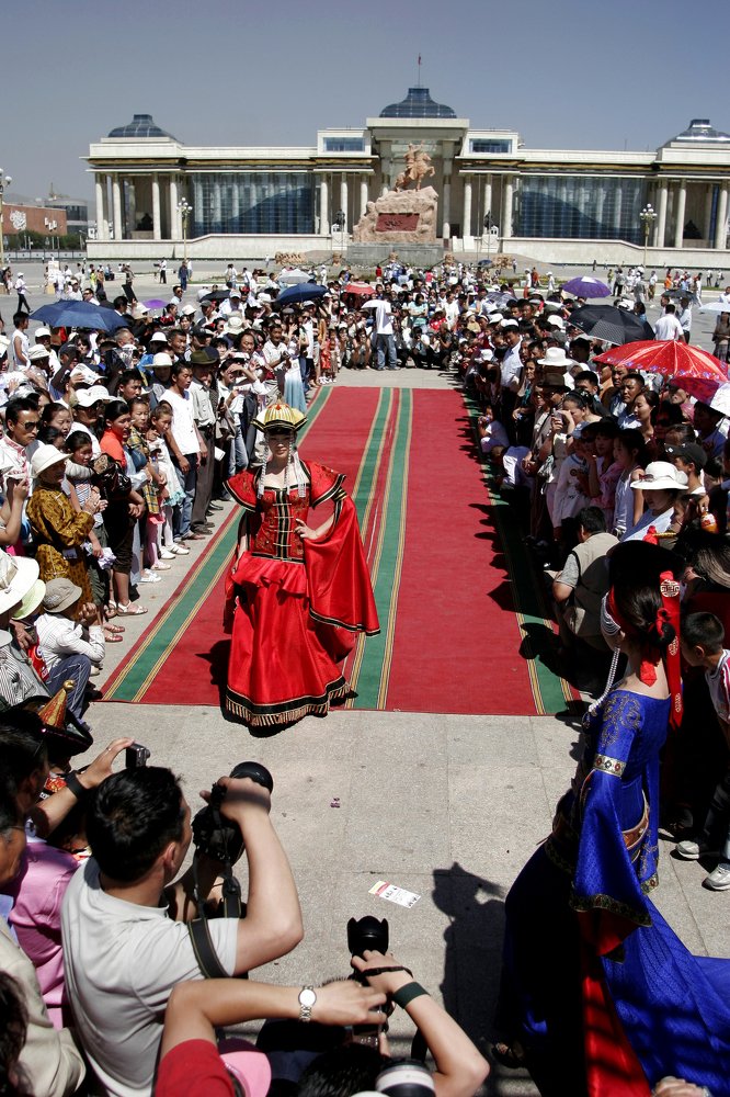 Монгольский дизайн одежды-2