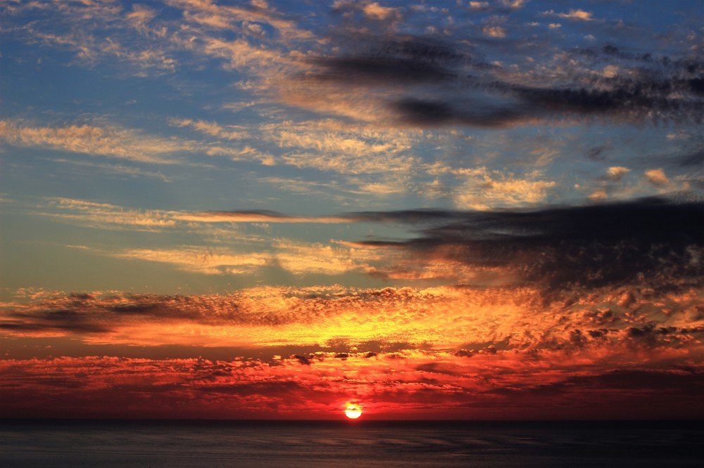 Буйство красок Сахалинского заката