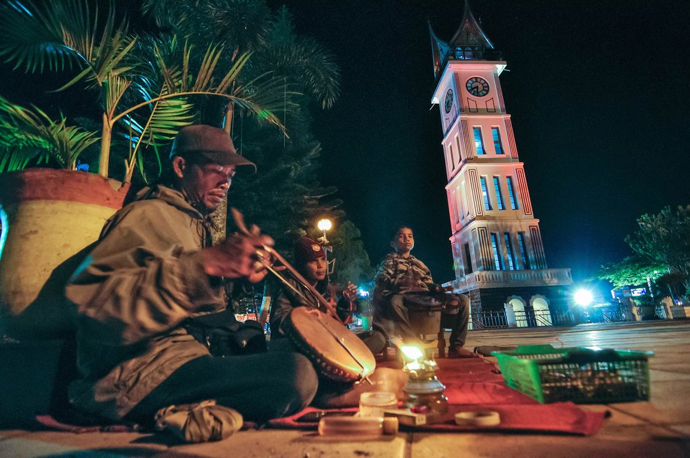 Street musicians