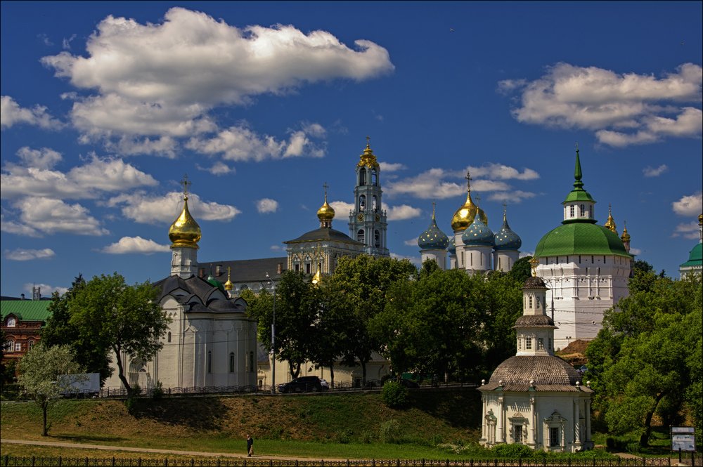 Почти сказочный город