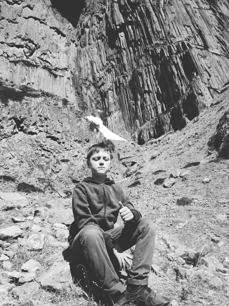 поднявшись высоко-высоко