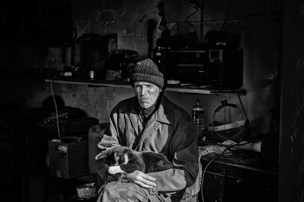 Старик и его кот