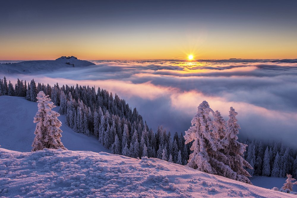 Sunrise in Rarău Mountains