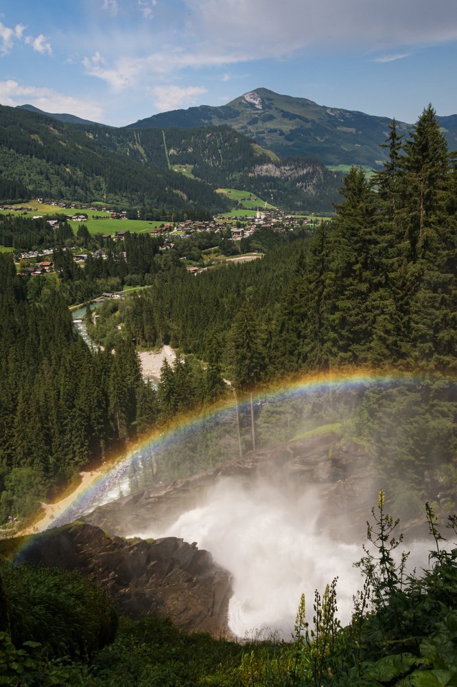 Радуга над Криммльским водопадом.