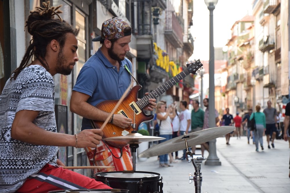 Street musicians