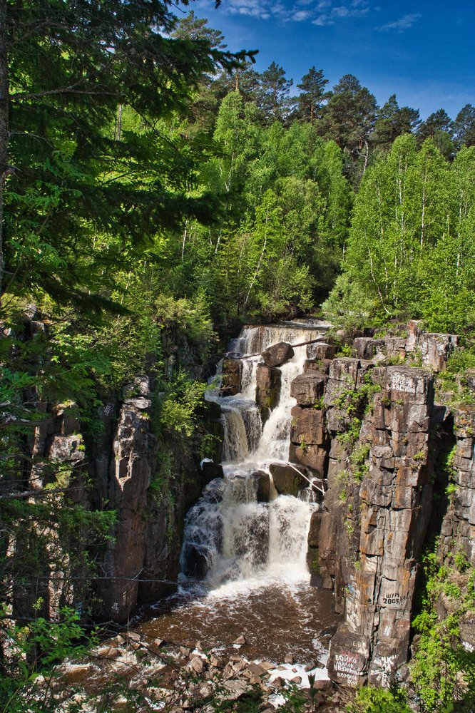 Уковский водопад