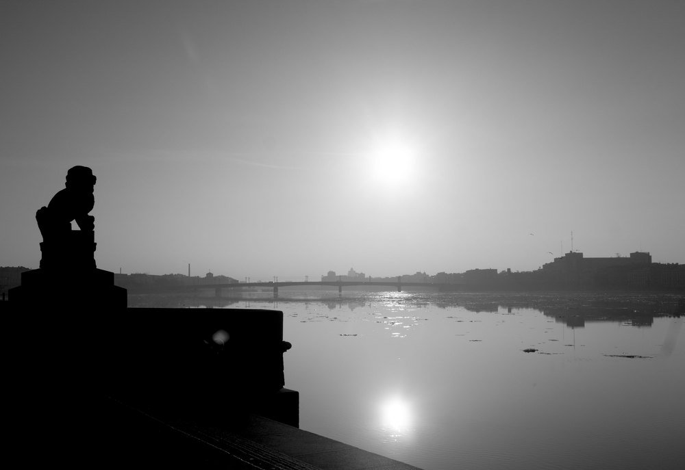 Восход на Неве