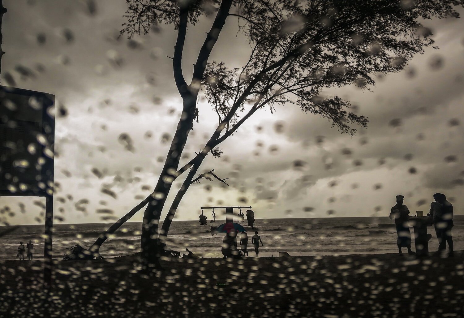Raindrops from sky to ground