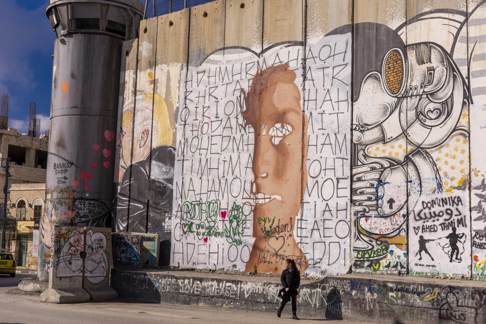 The girl and the wall