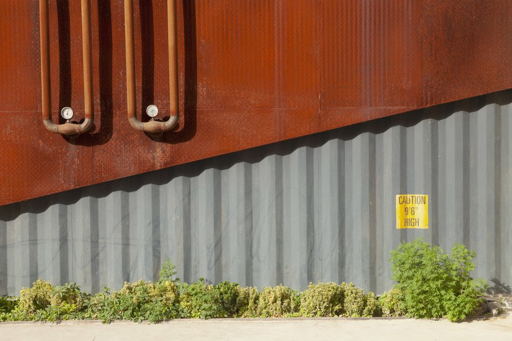 gas pressure breaker and the green
