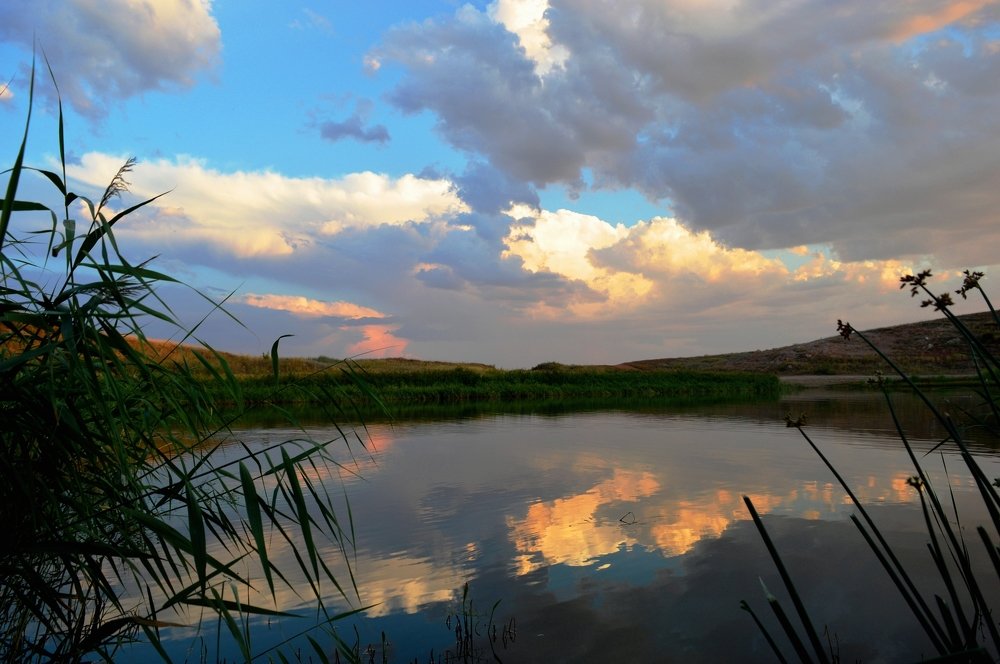 Вечер на озере.