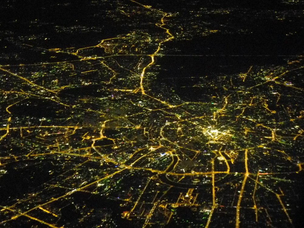 Пролетая МГУ и Воробьевы горы