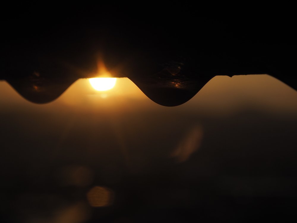 Сквозь капли