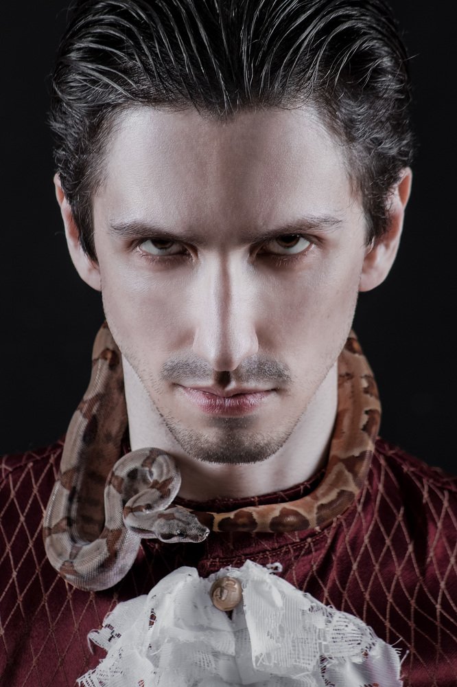 Змей искуситель