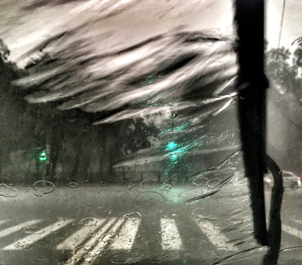 в Питере дождь...