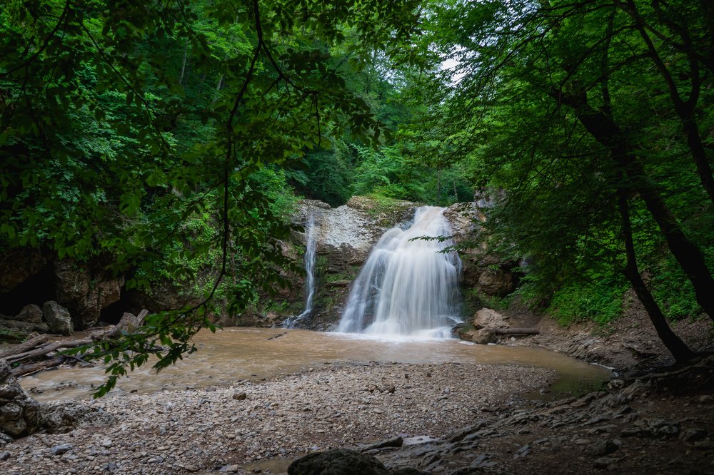 Водопад "Шум Руфабго"