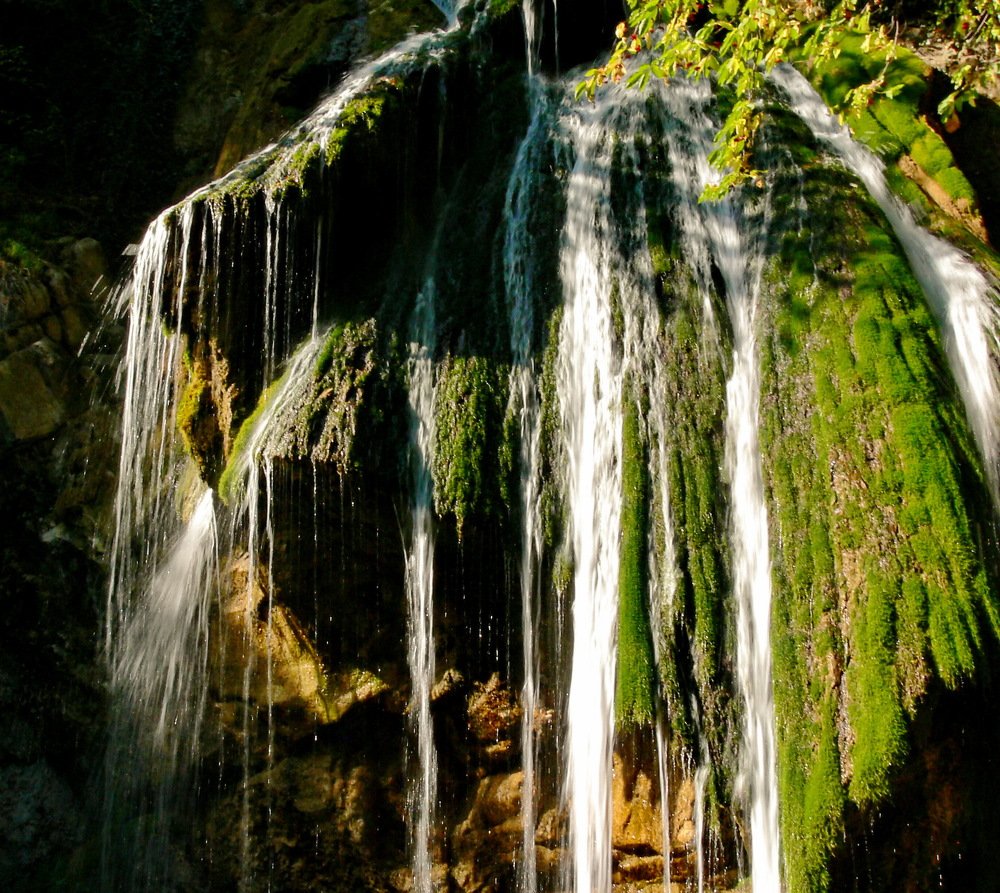 Водопад Джур-Джур в Крыму.
