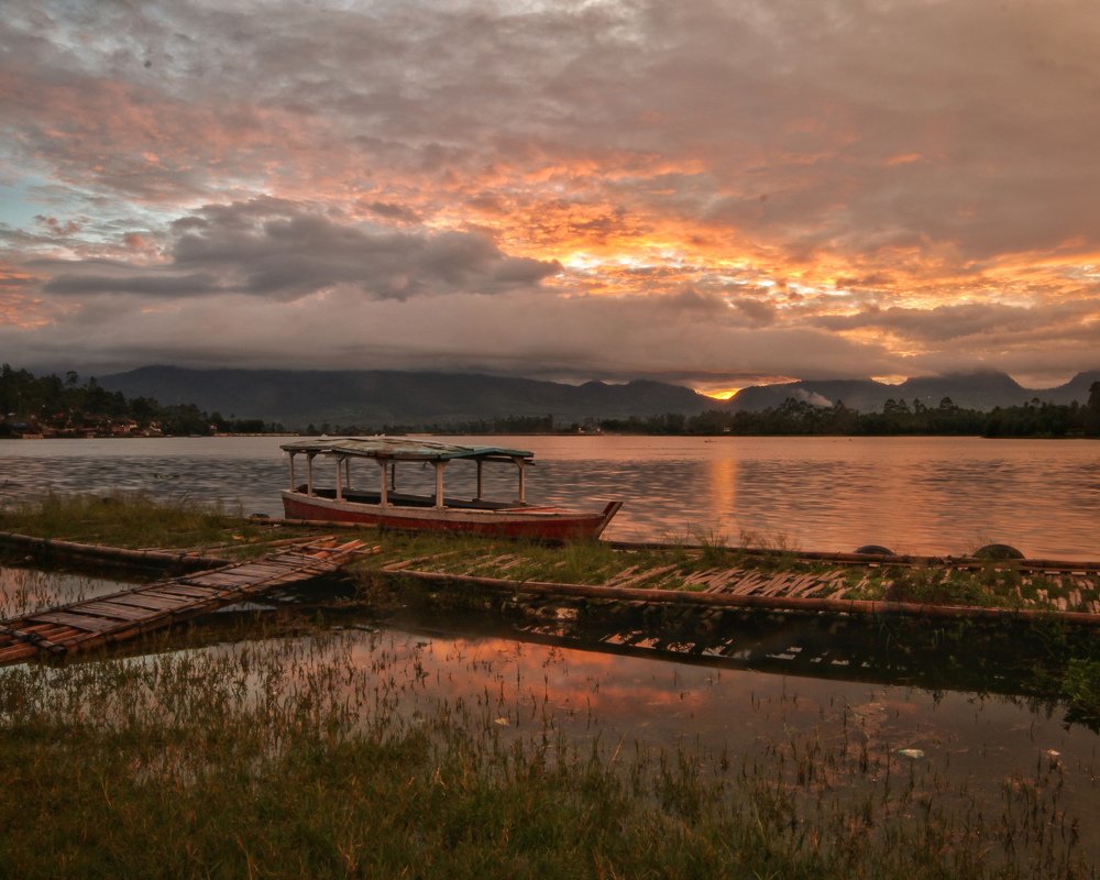 Situ Cileunca Sunrise