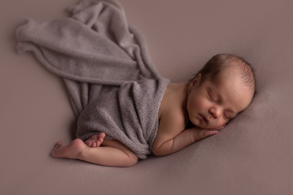 Данила 11 дней