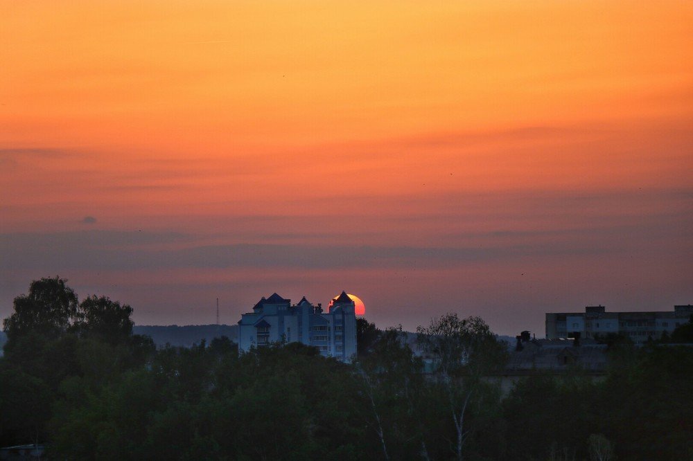 Город засыпает..