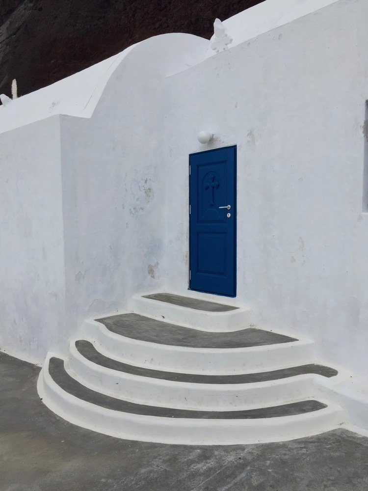 Thira Santoron