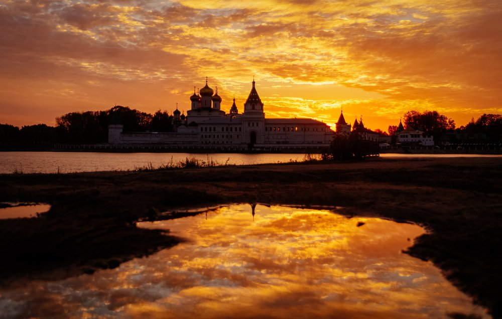 Ипатиевсий монастырь Кострома