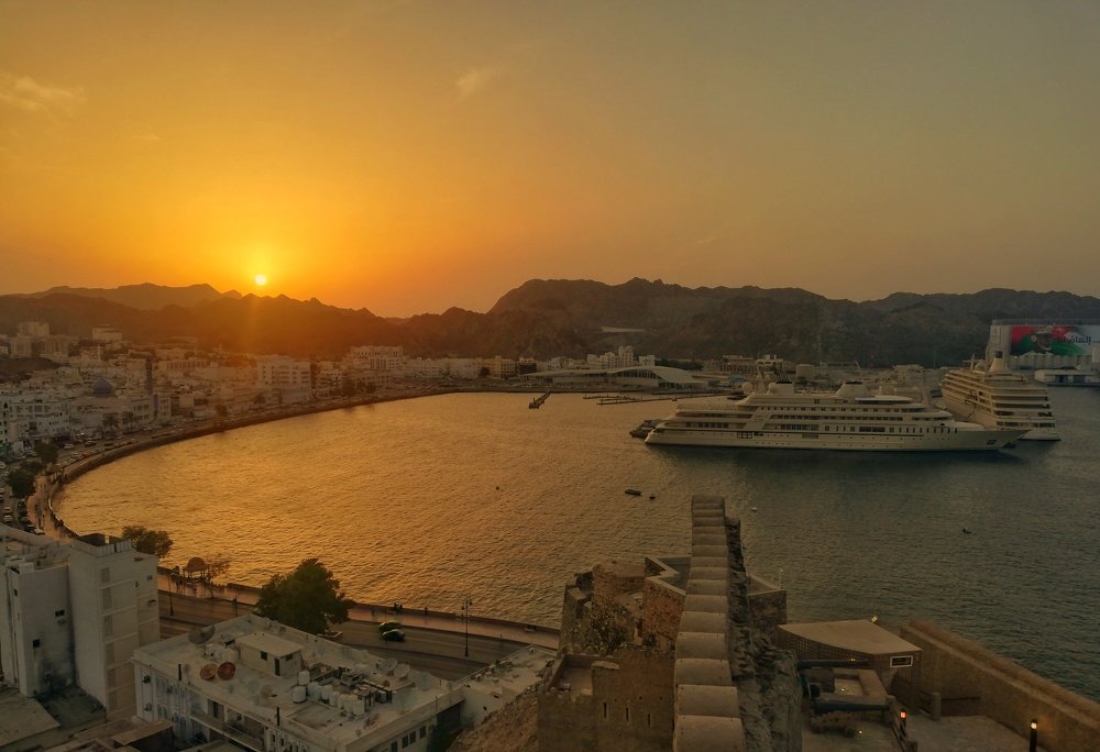 SUNSET FROM MATRAH FORD