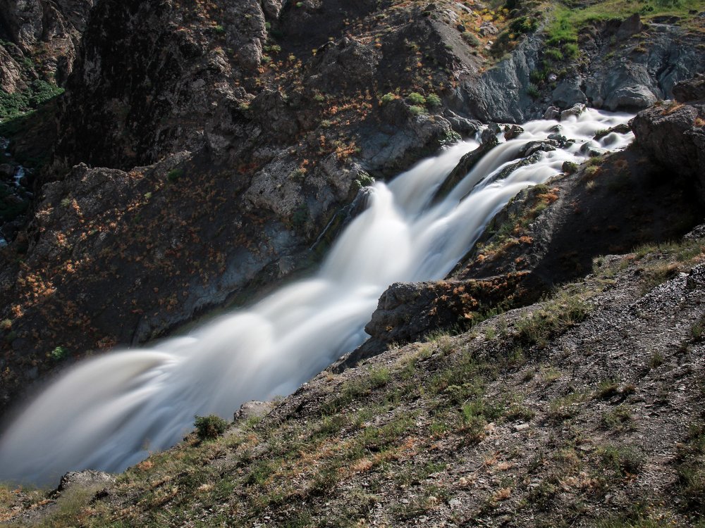 Waterfall suleh dukal