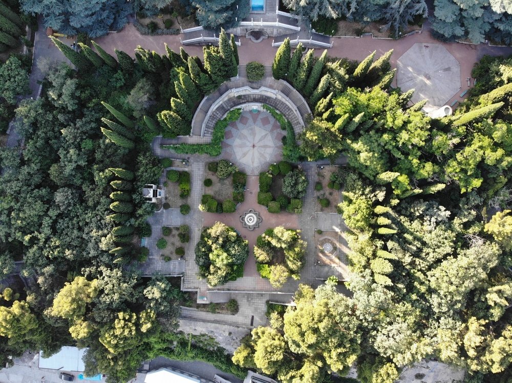 Крымский санаторий "Родина"